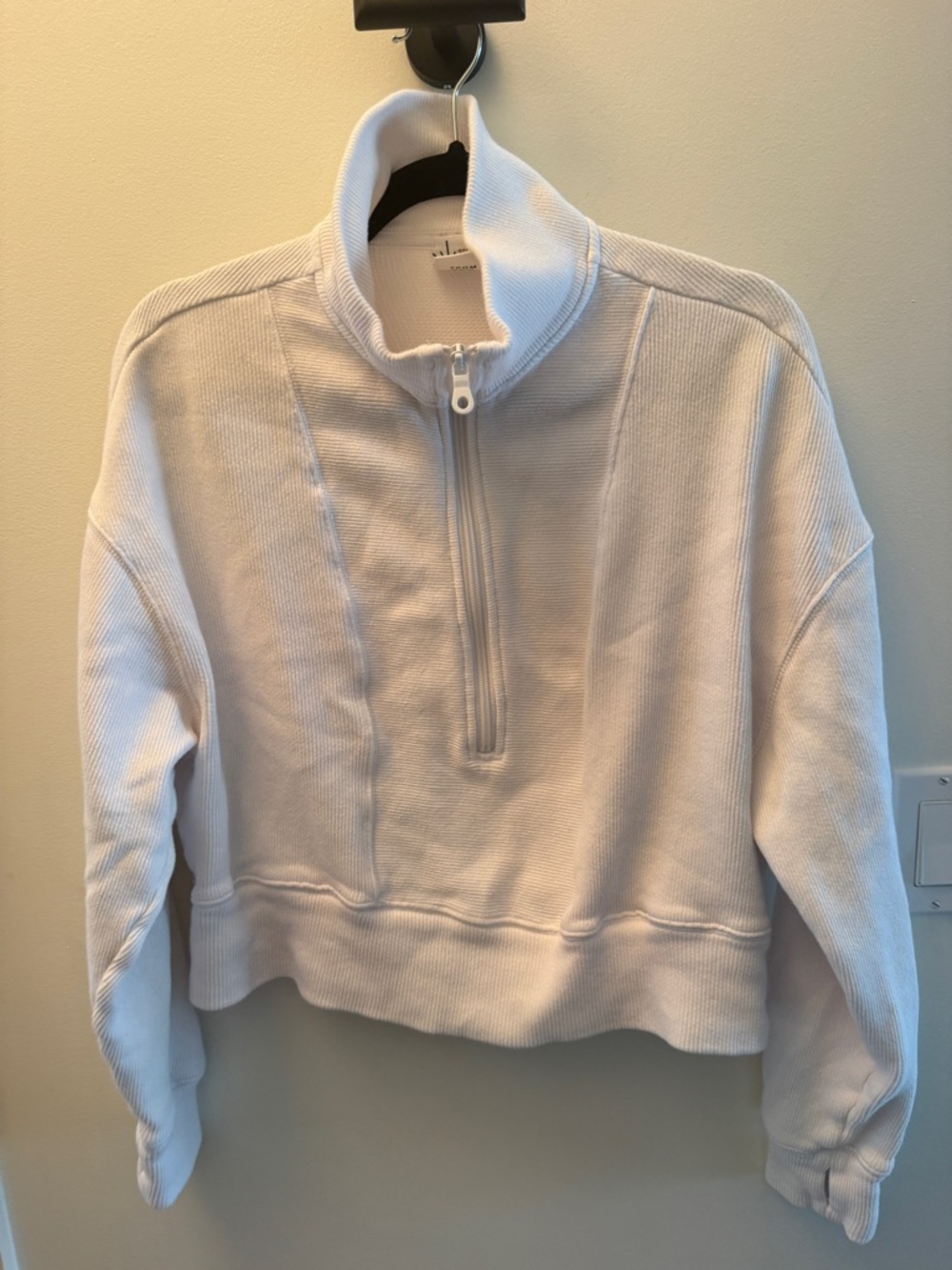 Offline- Aerie Women’s Half-Zip Pullover Sweatshirt - White